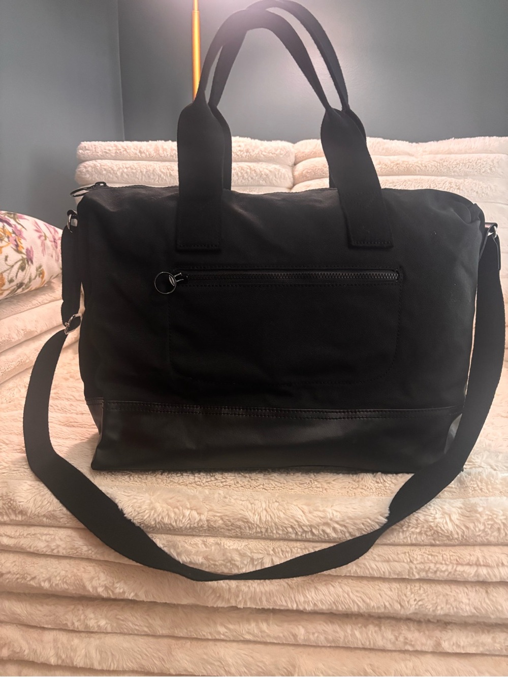 Lands’ End Black Weekender Duffel Carry-On Travel Bag Luggage Sleeve